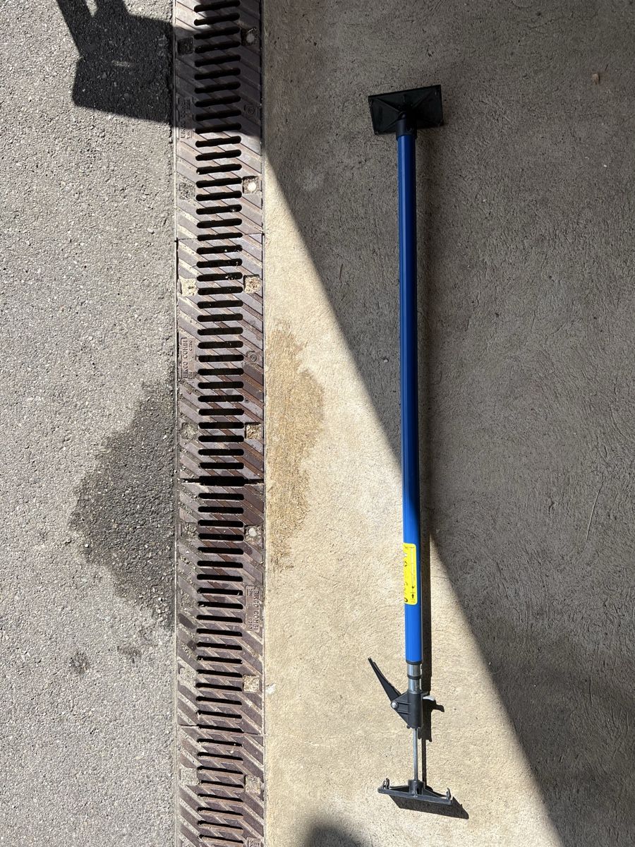 Balken: Deckenstüpper Höhe 119cm bis 300cm  – Neu (gemäss Beschreibung) aus Huttwil von luk_9tdh