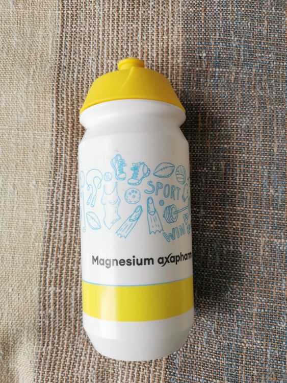 Borracce & Thermos: Trinkflasche aus Kunststoff, 0.5 L – Nuovo (secondo la descrizione) da Ostermundigen venduto da AlwaysHaveFun90 1
