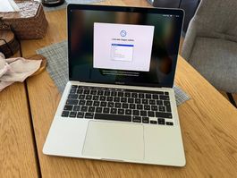 MacBook Pro 13" 2020 16GB 512GB