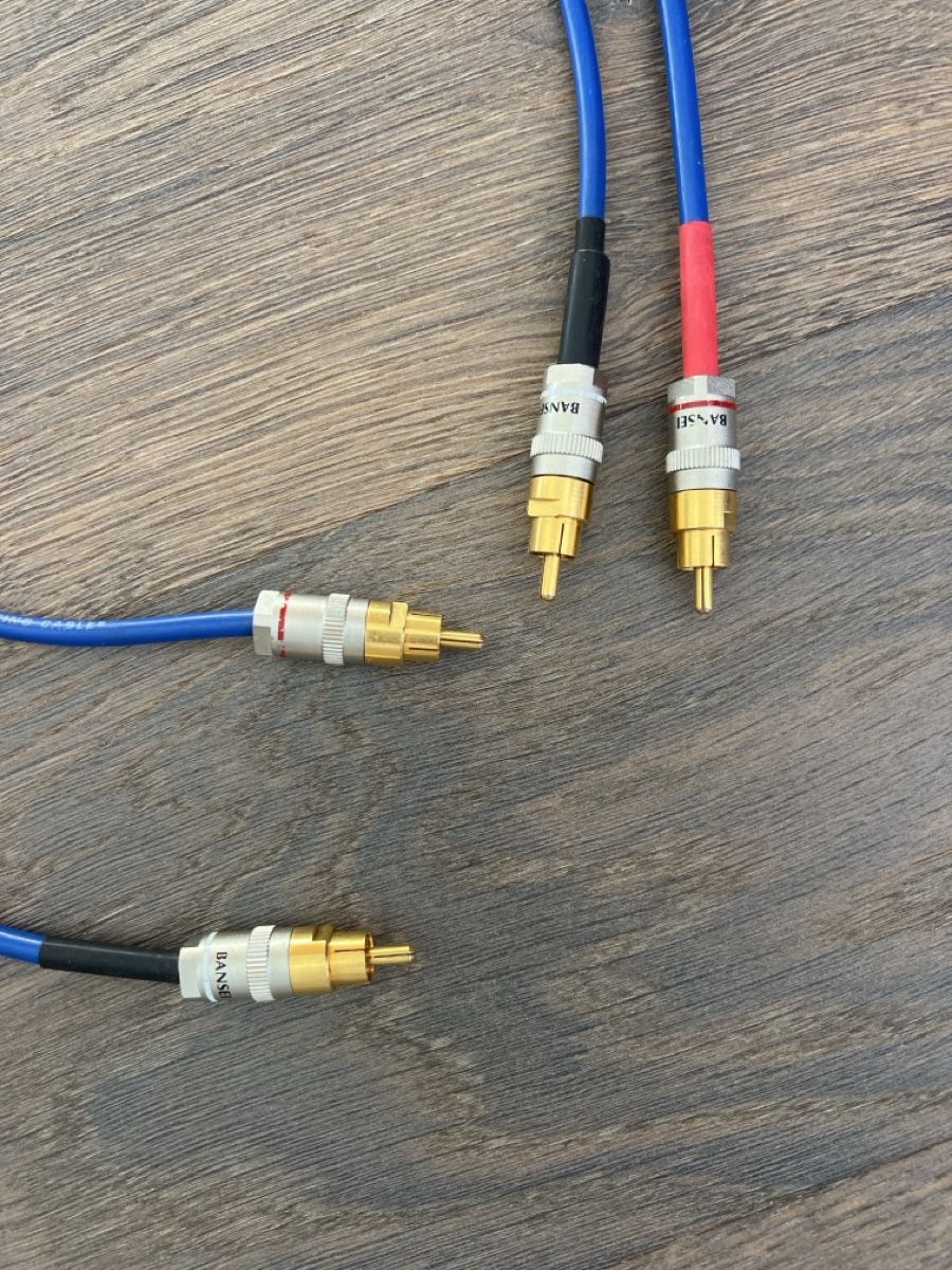 Câbles: Cinch Kabel - 2 Meter – D'occasion à Uetikon am See par Sarahm76 1