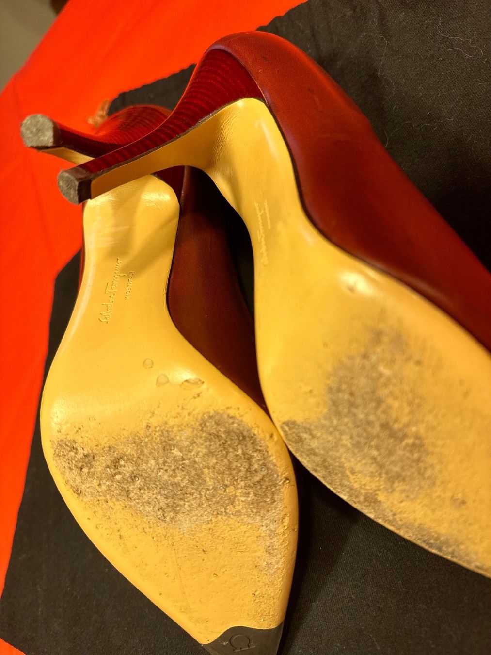 Salvatore Ferragamo Damenschuhe: Salvatore Ferragamo Pumps Grösse 39 – Gebraucht aus Freienbach von GerSe019 4