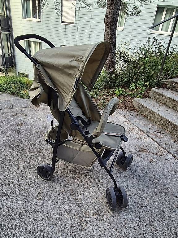 Kinderwagen Zubehör: Kompakter & leichter Buggy – Neu und originalverpackt aus Luzern von songokutf 4