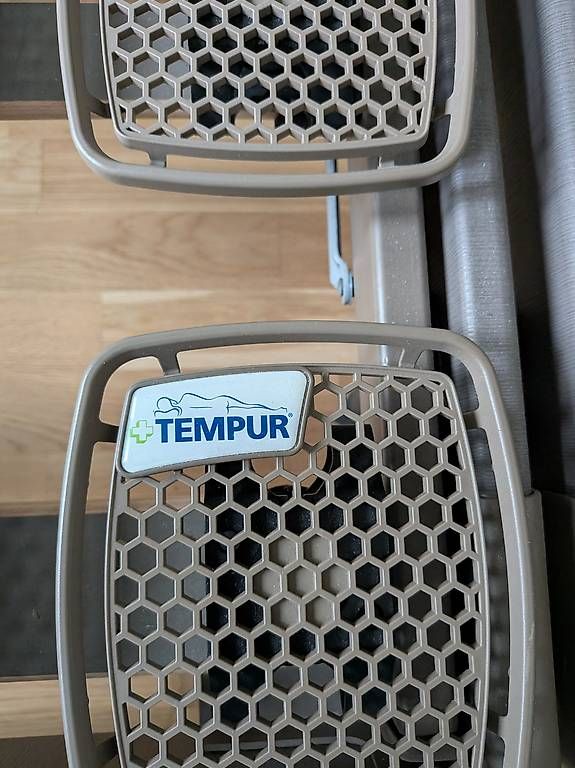 Tempur Letti: Tempur Bett 180cm x 200cm elektrisch – Usato da Baar venduto da ste_x6xh 1