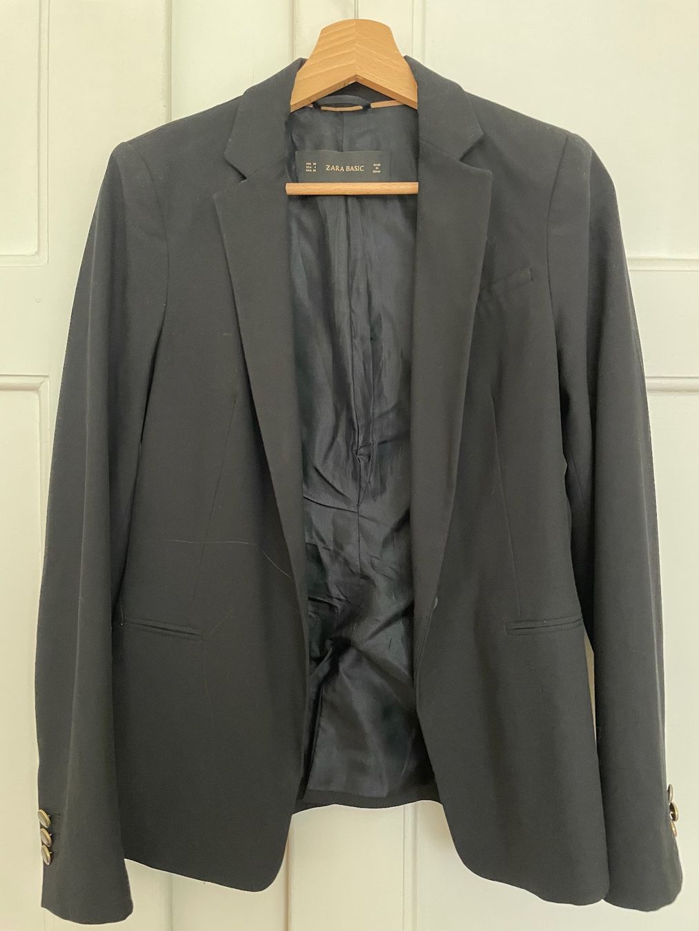 Zara Giacche: Blazer Zara Schwarz – Usato da Bern venduto da Triici 2