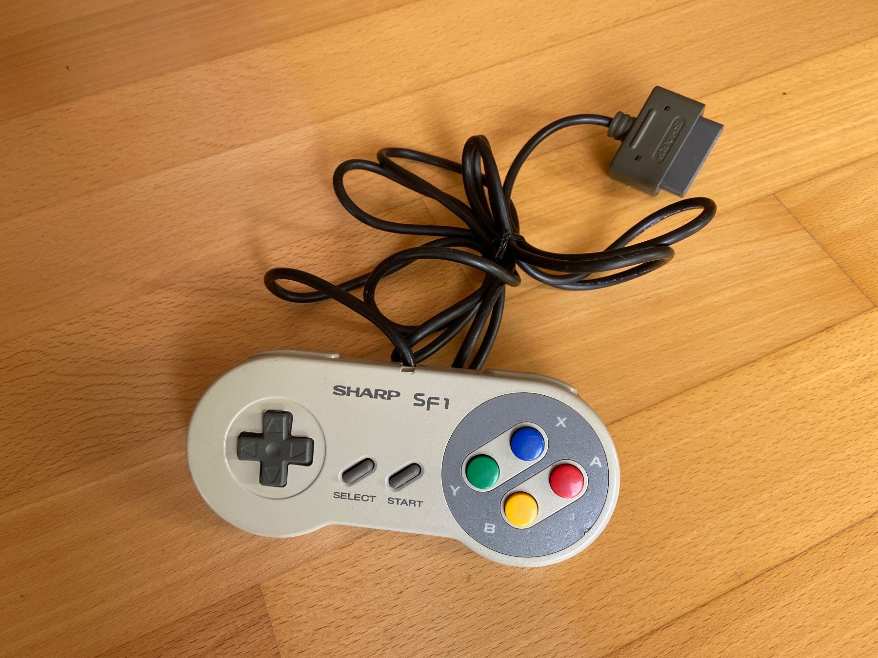 Sharp Controller: Super Nintendo Famicom SNES - Sharp SF1 - Controller / Pad – Usato da Frauenfeld venduto da golfdude 6