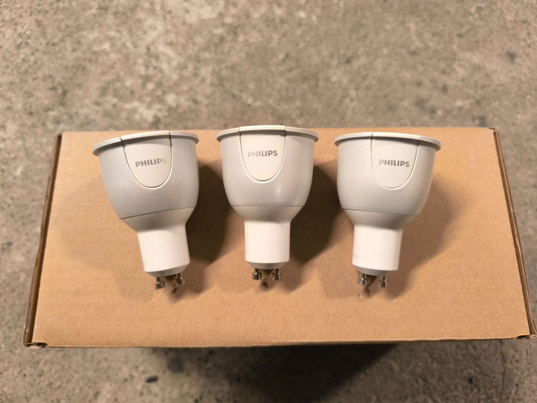 Philips Lampes: Philips Hue Gu10 3 Stk – D'occasion à Burgdorf par Glizzy 2