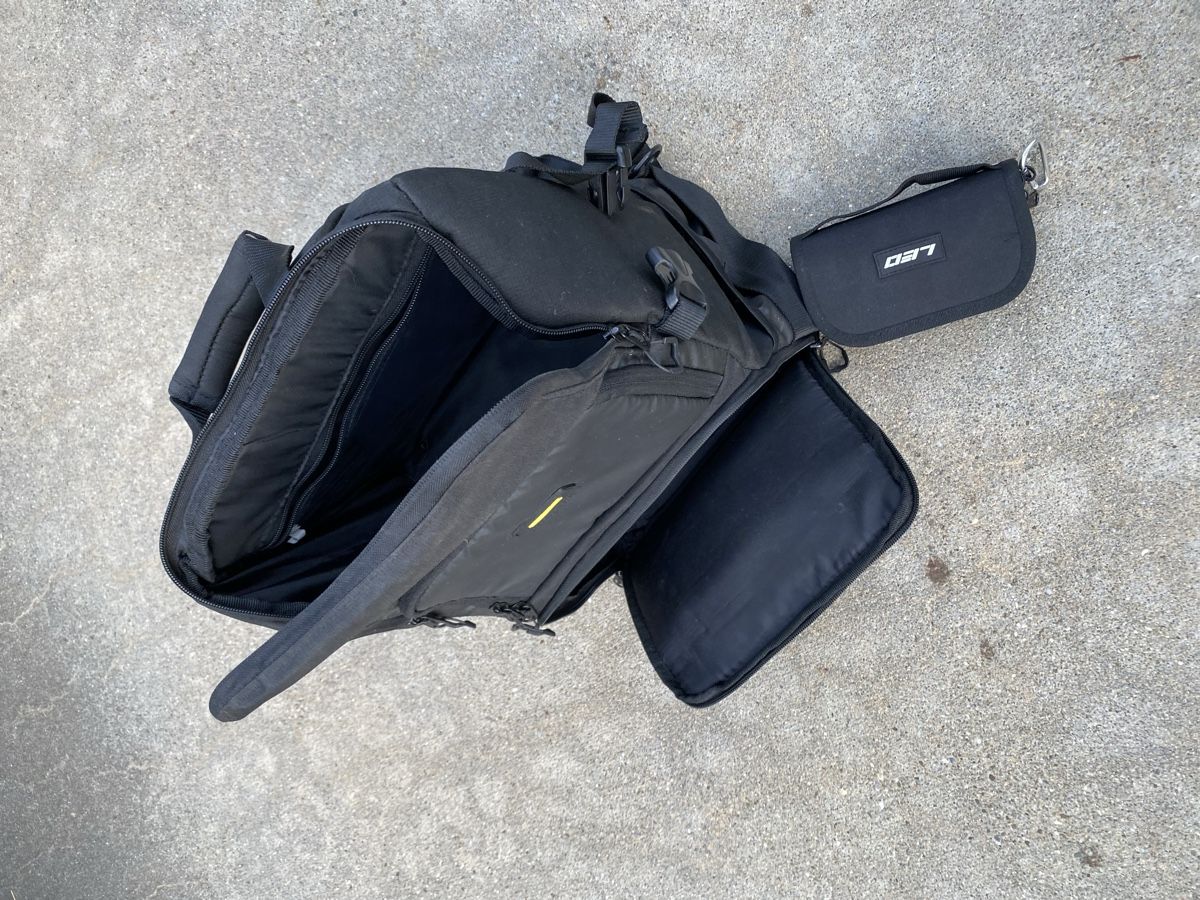 Zaini: SPRO Backpack 104 schwarz guter Zustand – Usato da Zürich venduto da outdoor-cow 2