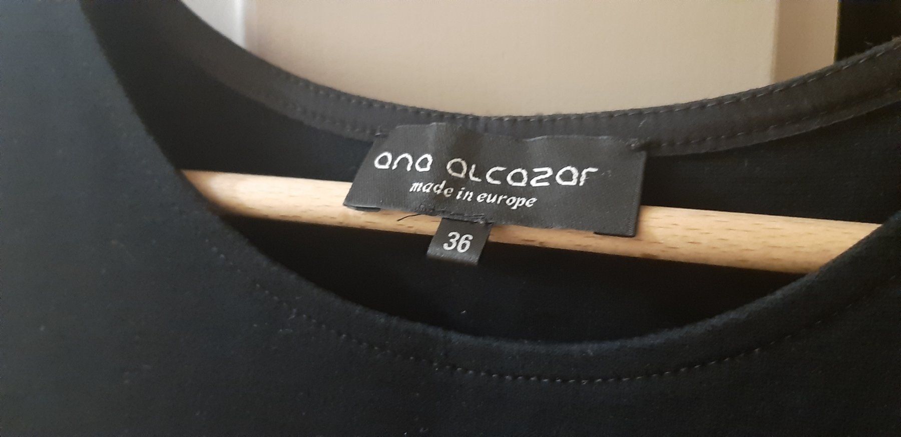 Ana Alcazar Vestiti: ANA ALCAZAR Einzigartiges Kleid! Gr.36 – Nuovo e nell'imballaggio originale da Zürich venduto da Venecia25 1