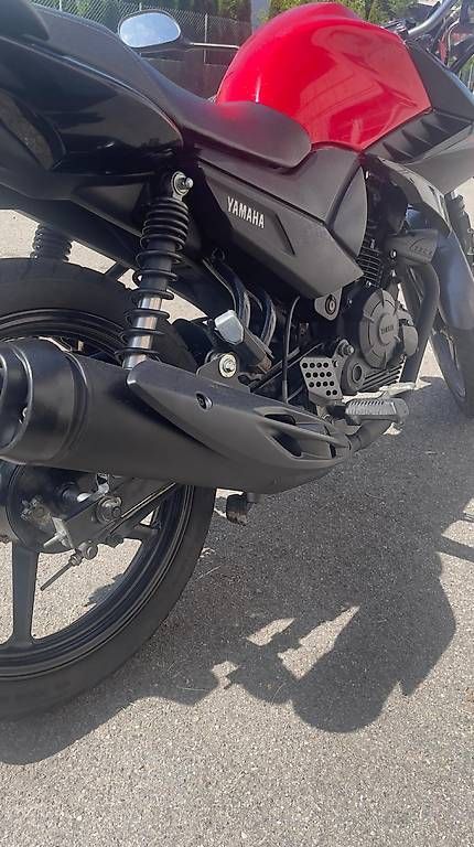 Strada: Yamaha  – Usato da Courfaivre venduto da Artlor 1