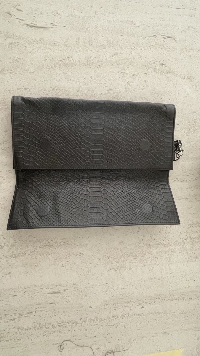 Sacs femmes: Pochette en cuir  – D'occasion à Satigny par Pauline_1987 5