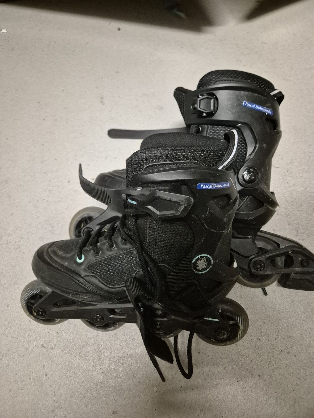 Decathlon Pattini in linea & Pattini a rotelle: Oxelo Inline Skates Black Used Condition  – Usato da Lenzburg venduto da DobrzynM 2