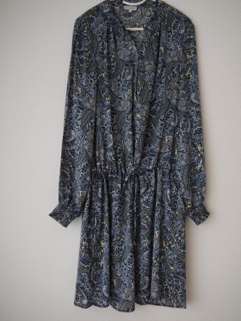 DEA KUDIBAL Kleid aus Seide elasthan Gr.L