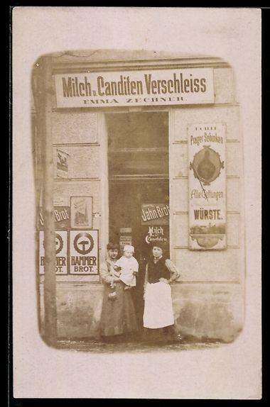 Cartoline postali: Foto-AK Geschäft Milch, Canditen Versch – Usato da Berlin venduto da bartko-reher