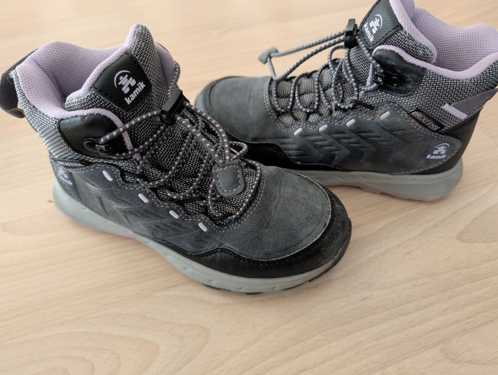 Kamik Chaussures garçon: Kamik Trekkingschuhe 32 – D'occasion à Diessenhofen par sabrina1204 1