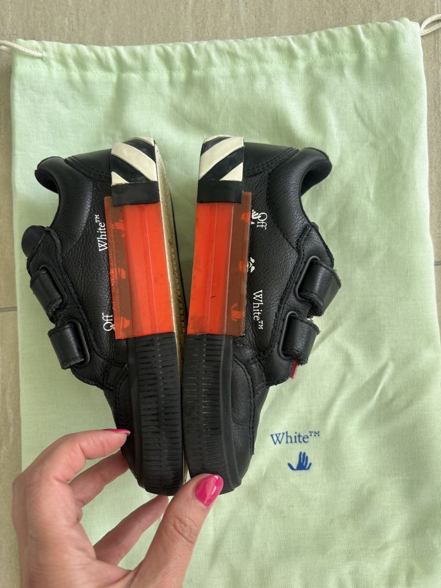 Off-White Scarpe per ragazzi: Off-White Sneaker Gr. 30 (Kids) – Usato da Augst BL venduto da fine-art 1