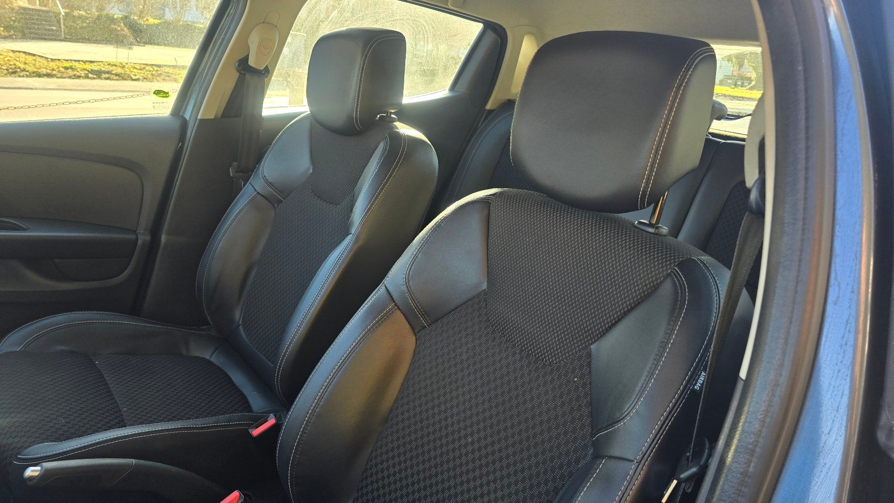 Renault Automobili: Renault Clio 1.5 DCI ab MFK – Usato da Emmenbrücke venduto da meu_2j8p 9