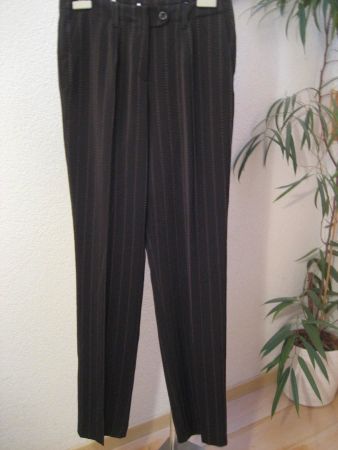 Pantalon stretch Tuzzi taille 38, neuf