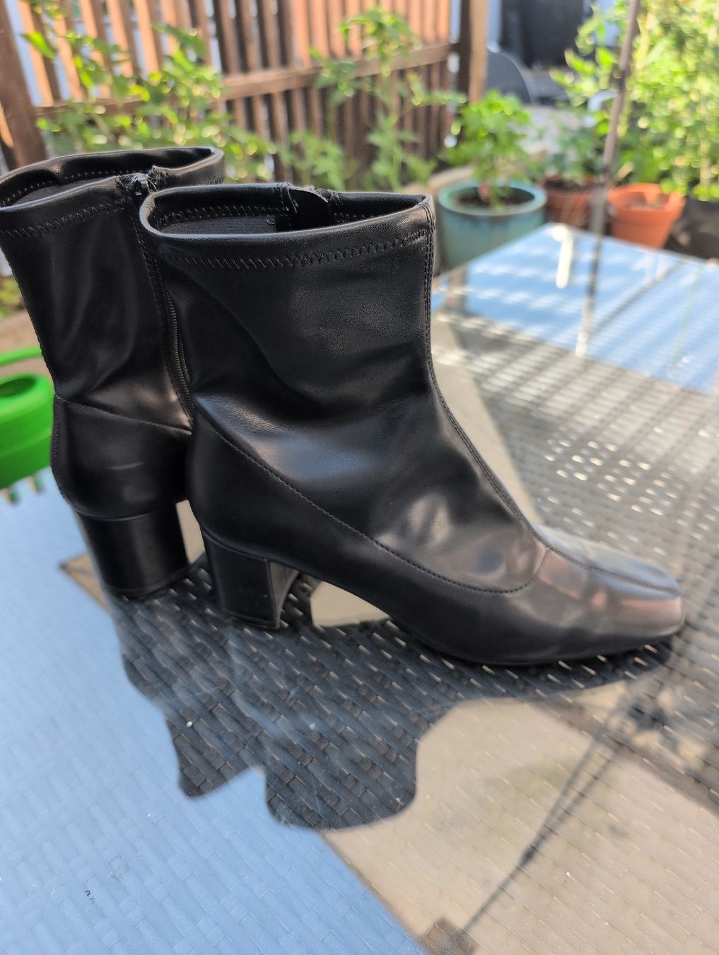 Scarpe da donna: Bottines noires MNG T41 bon état – Usato da Bassersdorf venduto da pca_cz6q 1