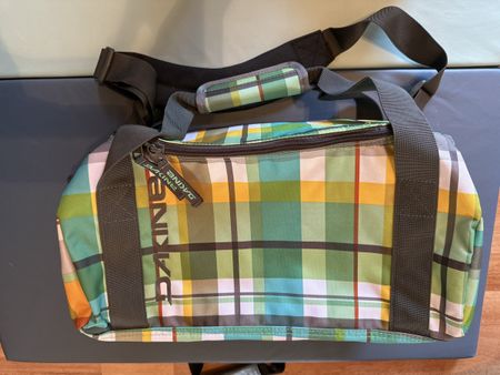 Dakine Sporttasche EQ Bag 23L