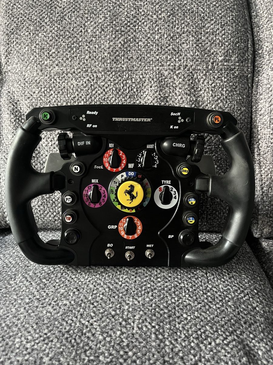 Thrustmaster Controller: Volant Thrustmaster Ferrari F1  – Usato da Genève venduto da sch_xv8q 1