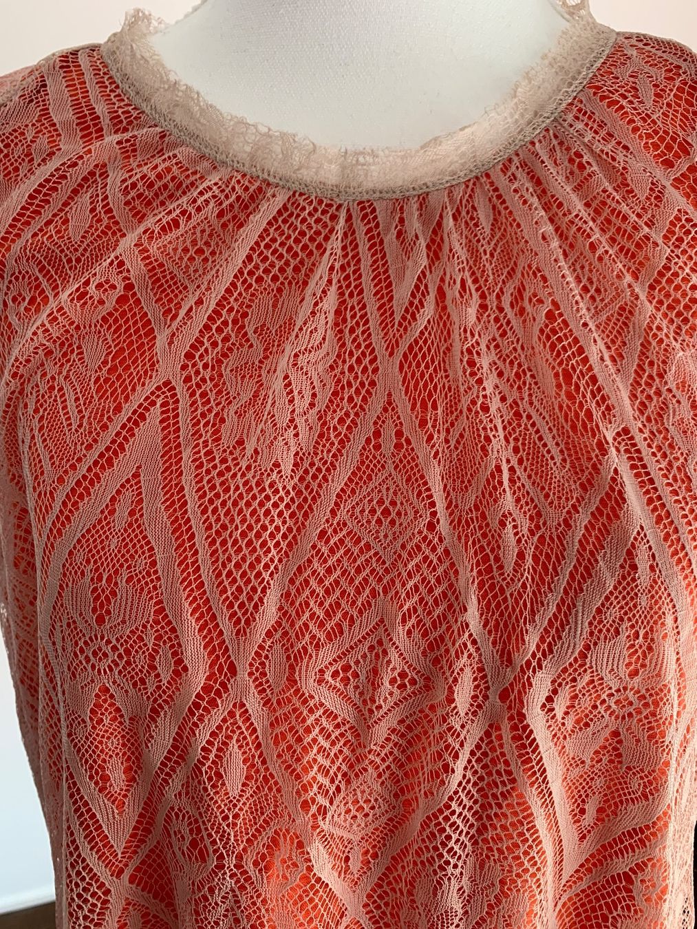 Pinko Top: PINKO top dentelle M – Usato da Morges venduto da Imade1 3