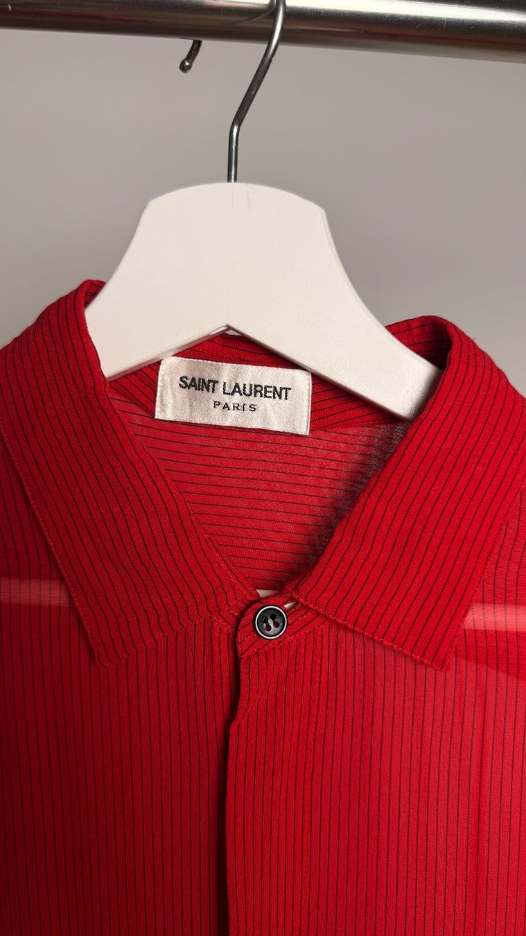 Saint Laurent Blusen: Saint Laurent rot – Neu (gemäss Beschreibung) aus Burgdorf von ime_f9f6 1