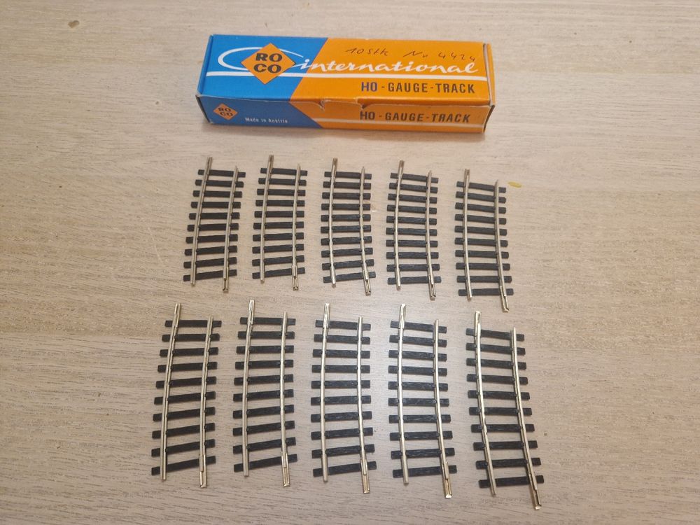 Roco 10 x 4424 gebogenes gleis H0 (Gebraucht) in St-Aubin-Sauges für ...