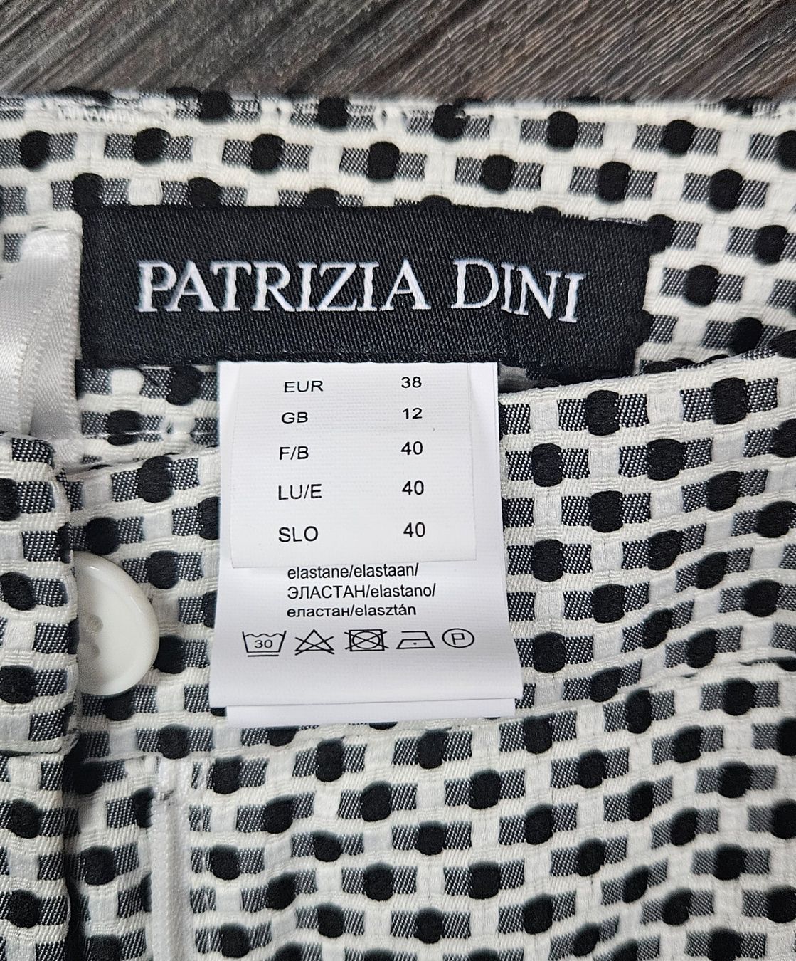 Pantaloni: Patrizia Dini Hose – Usato da Seengen venduto da mymu01 1