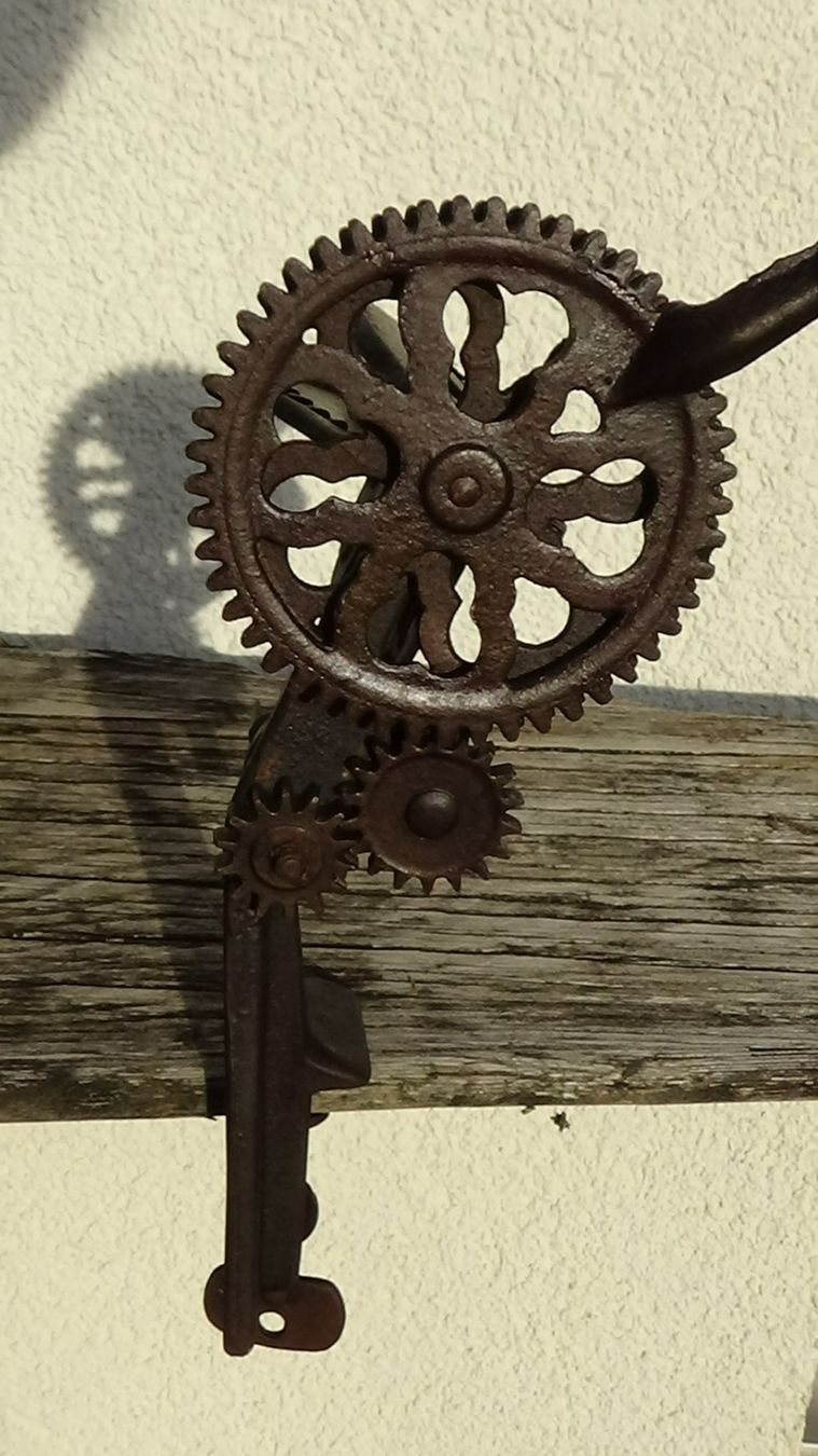 Elettrodomestici da cucina: Antike Rüstmaschine um 1910 – Usato da Wiedlisbach venduto da Bobesch10 1
