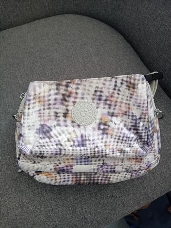 Kipling Umhängetasche / Gürteltasche, neuwertig, Top! 
