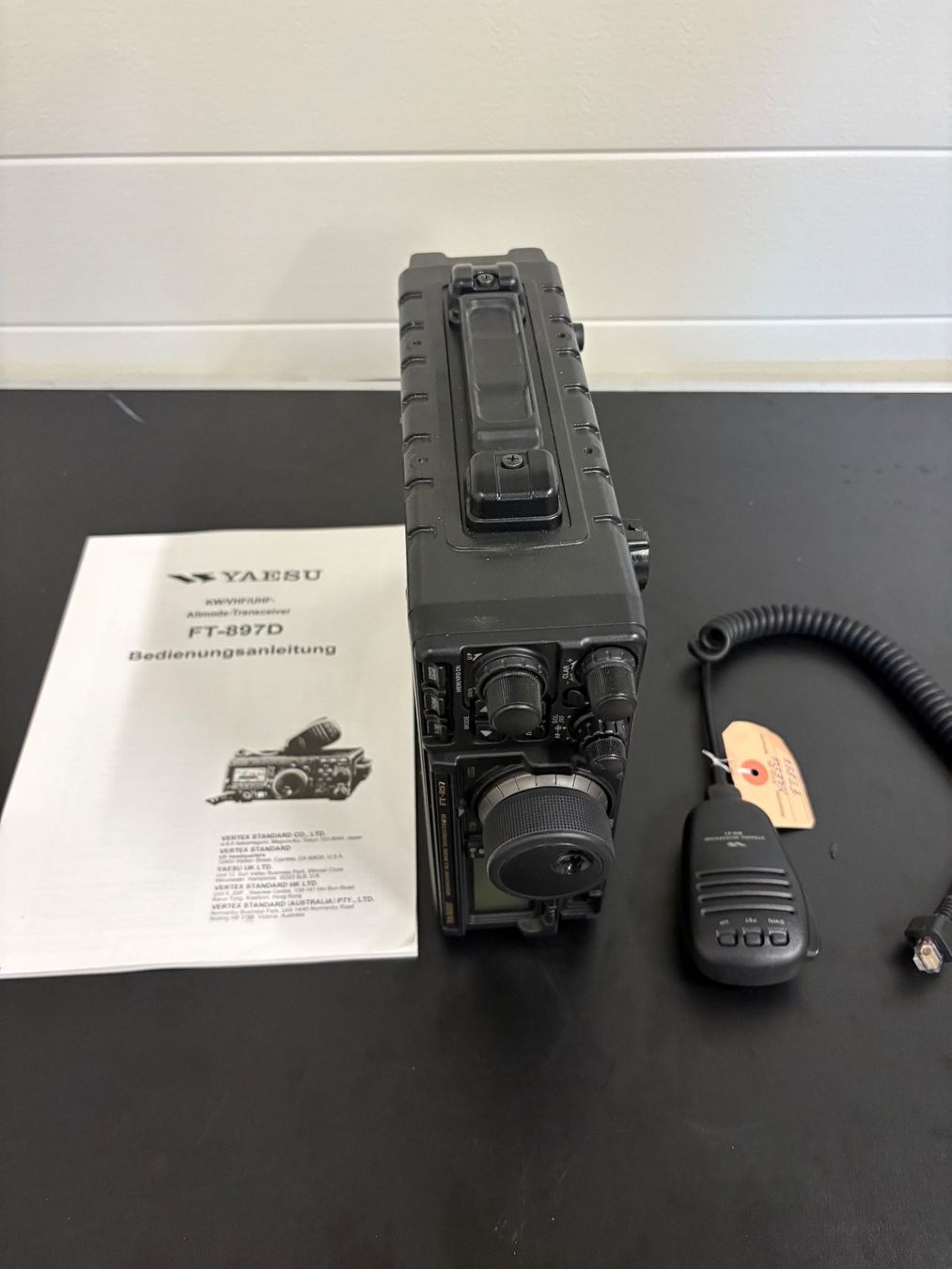 Yaesu Radiocomunicazione: Funkgerät Yaesu FT-897D Allmode-Transceiver gebraucht – Usato da Wiesendangen venduto da plus-minus 7