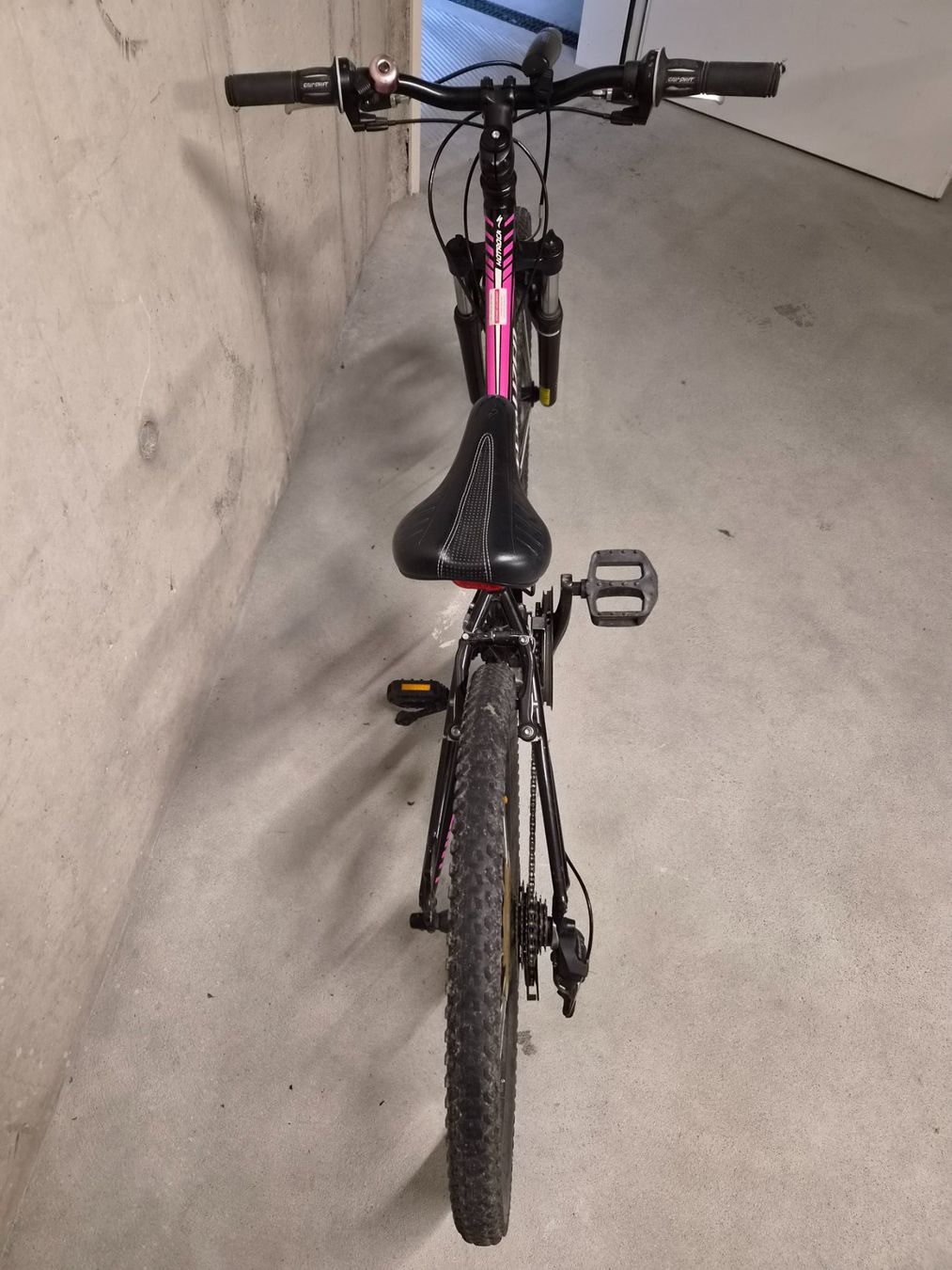 Specialized Hot Rock 24 Mädchenfahrrad (Gebraucht) in Niederrohrdorf ...