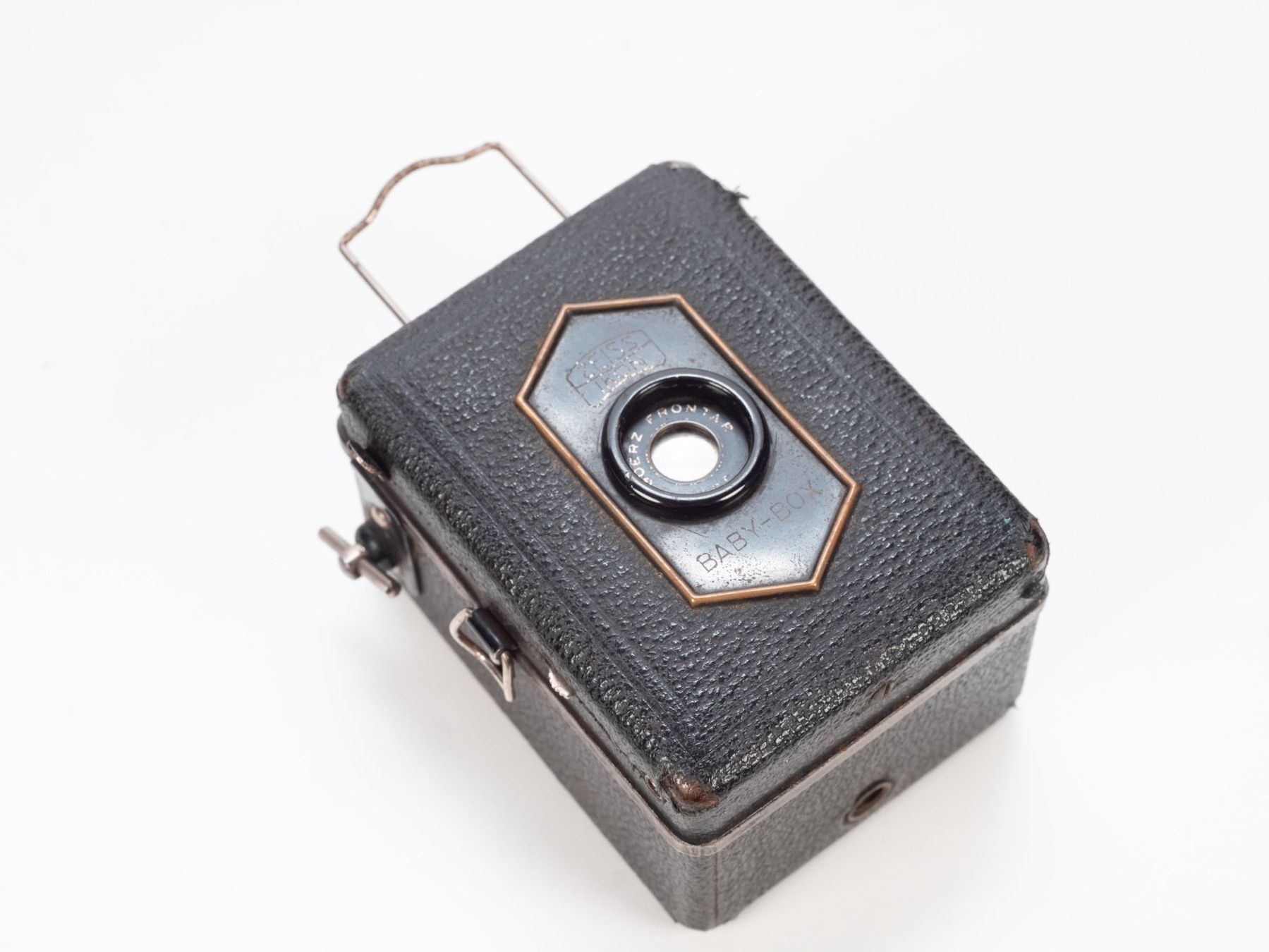 Zeiss Kamera: Zeiss Ikon Baby-Box – Gebraucht aus Bern von FOKUSWERK 1