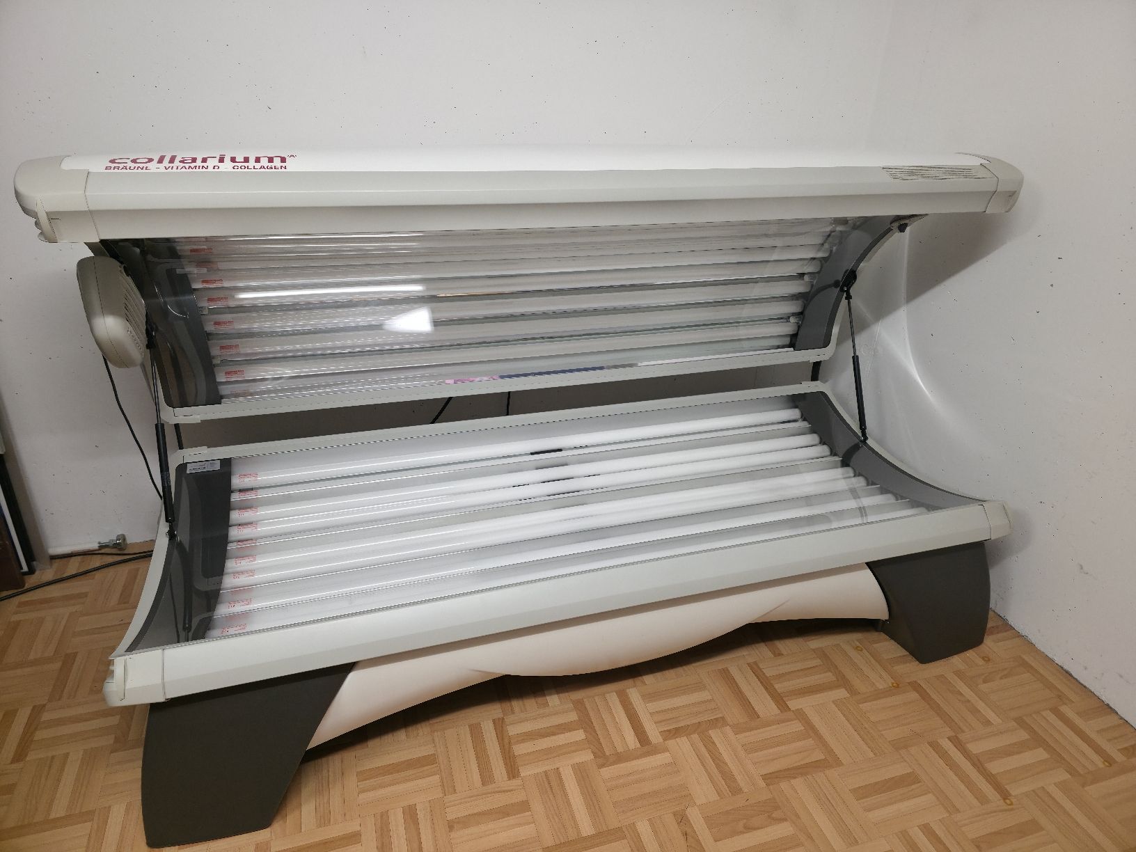 Solarium: Solarium - Optisun RED Collarium Relax – Gebraucht aus Villmergen von Beek 1