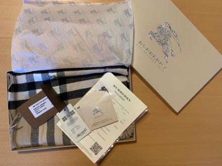 NEU Burberry Schal cashmere