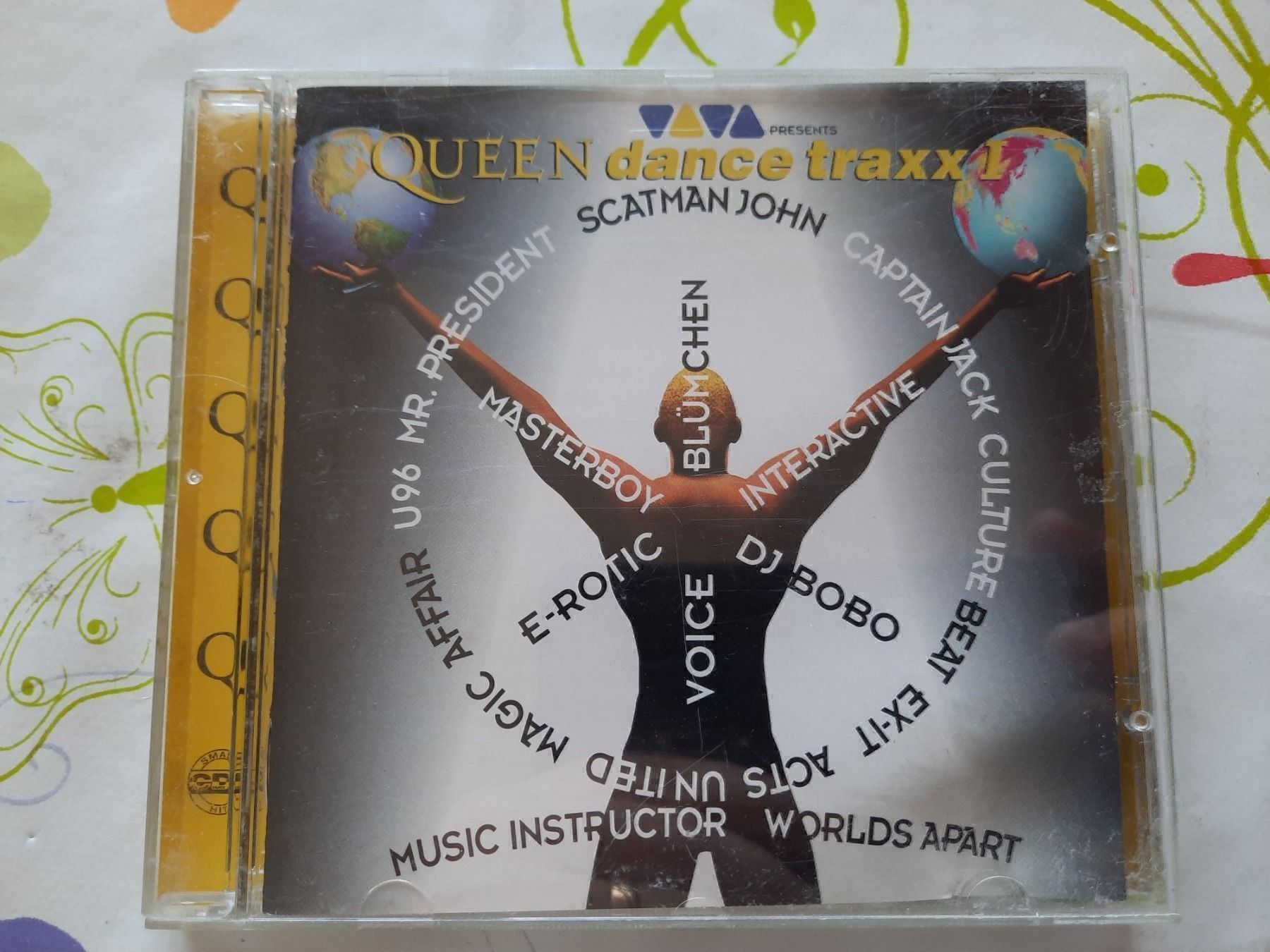 CDs: CD Queen - Dance traxx – D'occasion à Pully par bro_n52j
