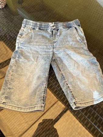 Junge Jeans Shorts NEU 158