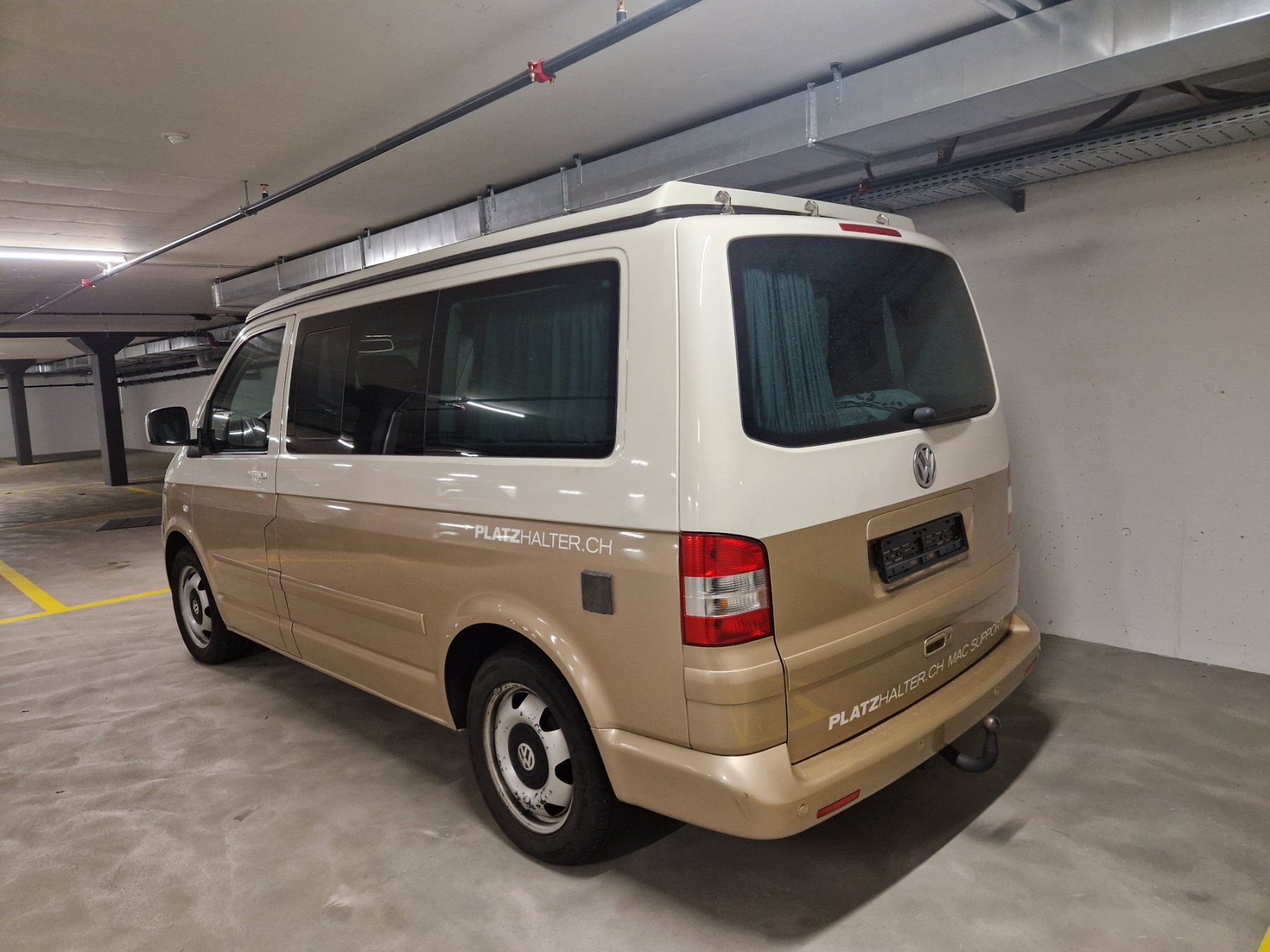 VW Veicoli da campeggio: VW T5 mit Aufstelldach - Benziner! – Usato da Rekingen AG venduto da Rapha690 2