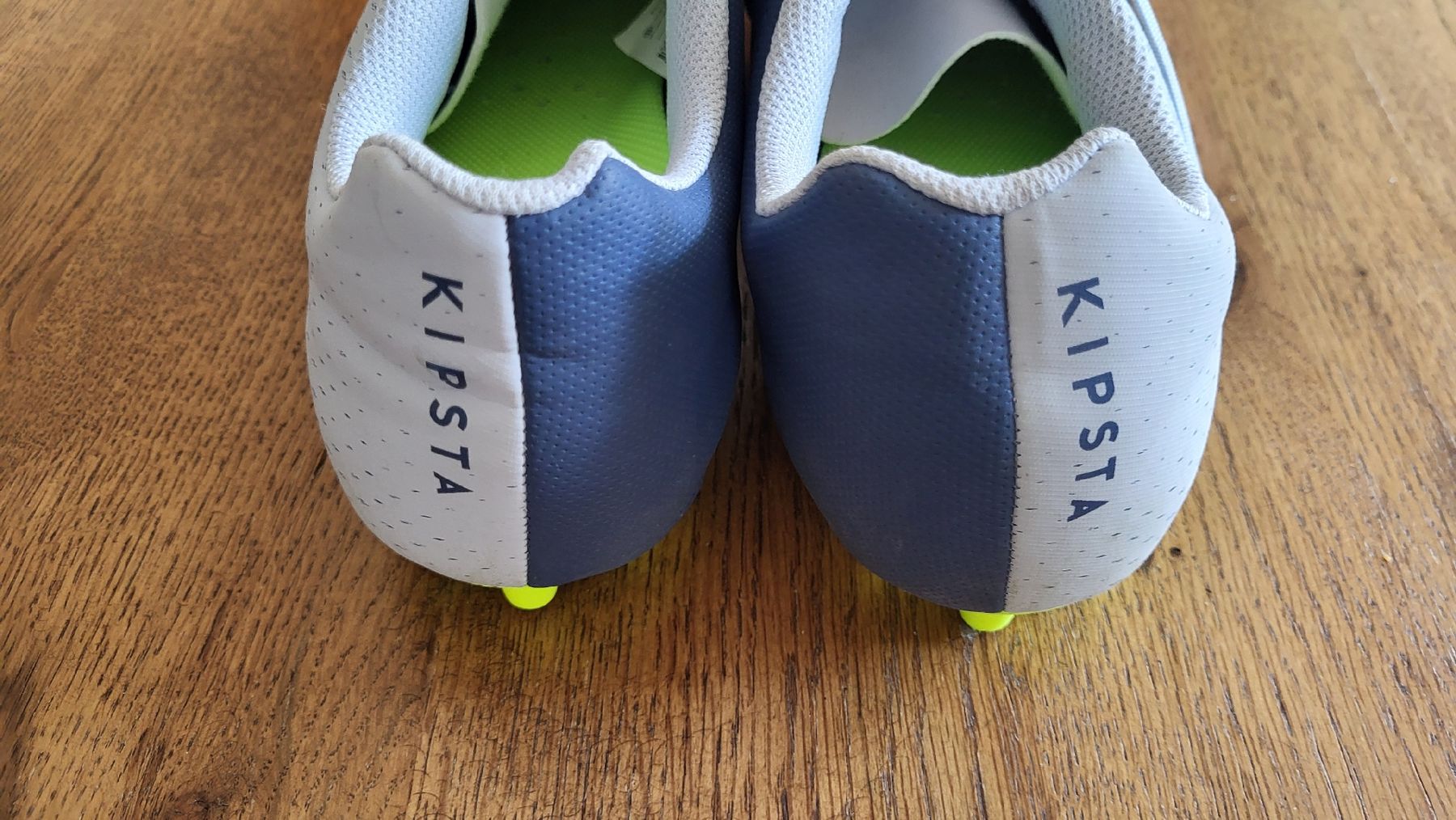 Decathlon Scarpe da uomo: Fussballschuhe – Usato da Bern venduto da Sarit 2
