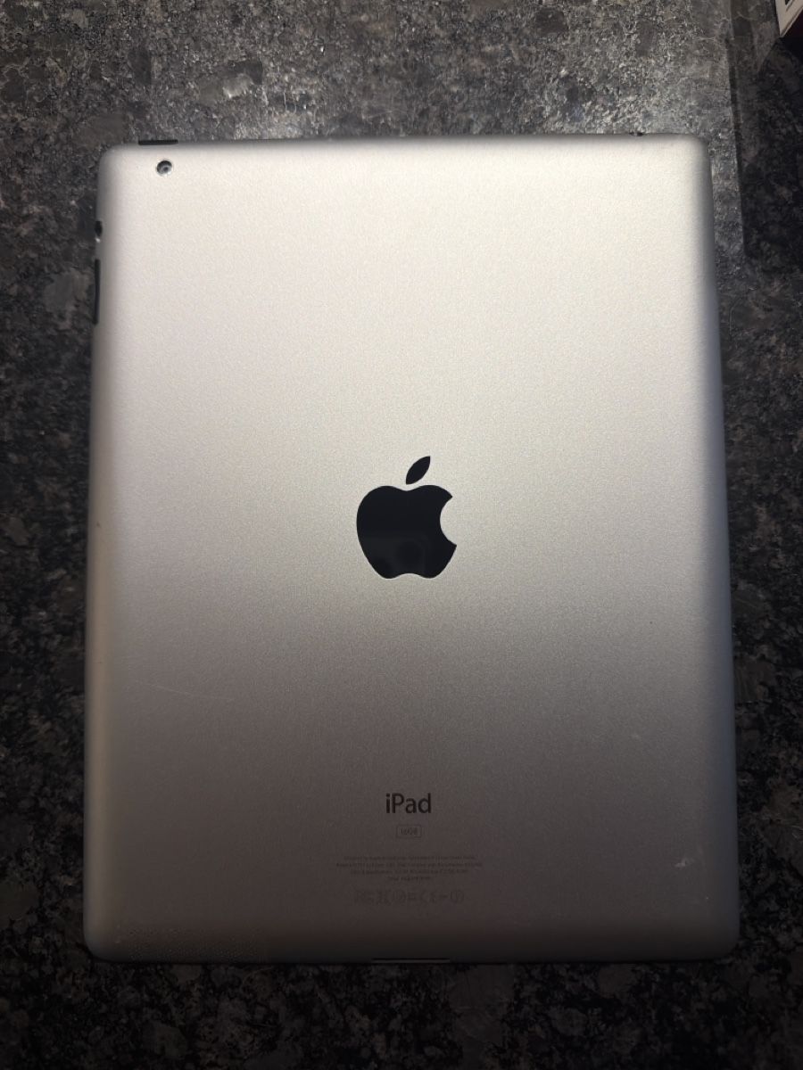 Apple Tablet PC: iPad 2 bloqué iCloud  – Usato da Yverdon-les-Bains venduto da ame_7f2x