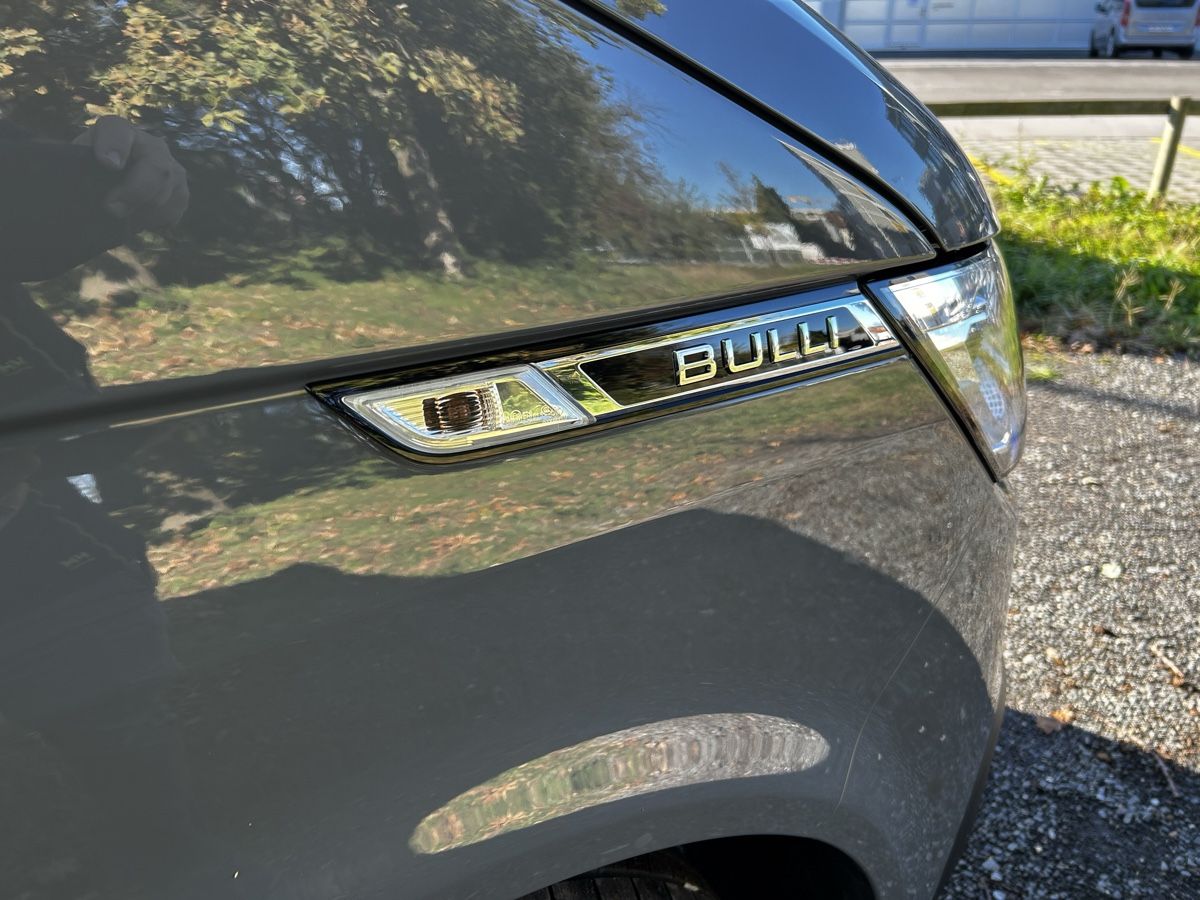 VW Automobili: VW Multivan T6.1 Family – Usato da Zug venduto da Bure0 1