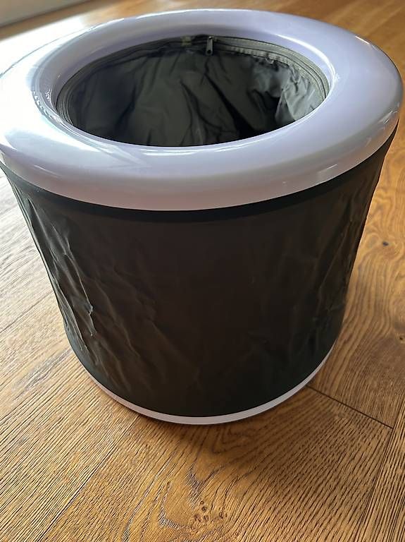 WC: Camping Toilette – Usato da Egnach venduto da Theblackcrow 1