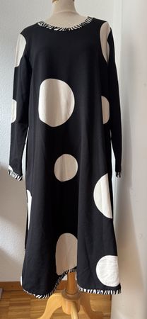 Robe noire Luukaa, pois blanc, taille 2, coll. AW2026/2027