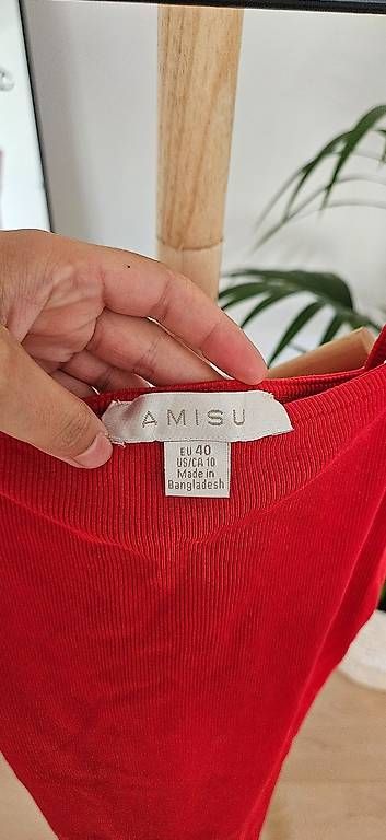 Vestiti: Red dress 40 – Usato da Oberweningen venduto da mir_2wt5 1