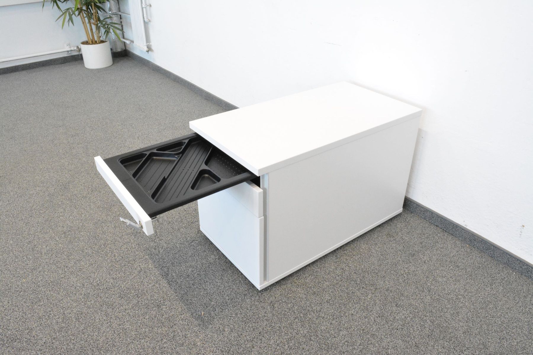 Korpus: Haworth Mobile Storage Roll-Korpus Weiss – Gebraucht aus Schönenwerd von mcofficeshop 3