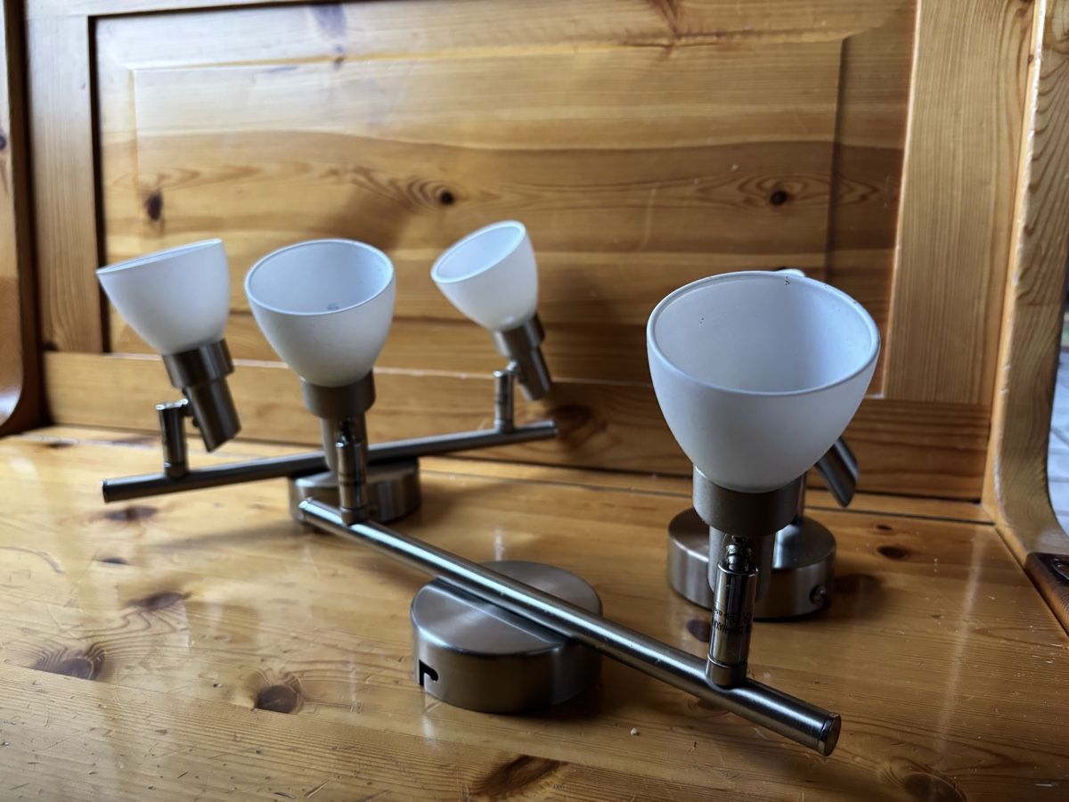 Lampade: 3 Lampen – Usato da Frutigen venduto da fly222
