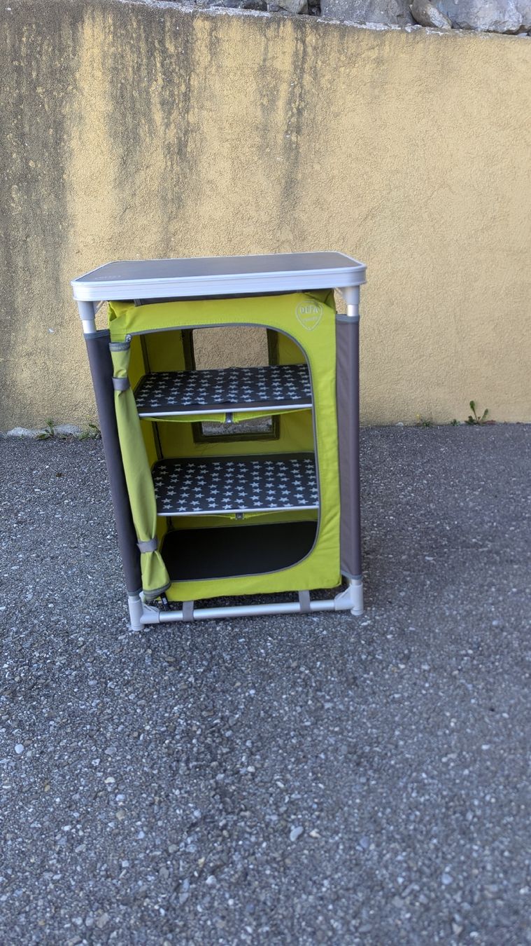 Cassettiere: meuble camping DEFA – Usato da Vuadens venduto da marchou