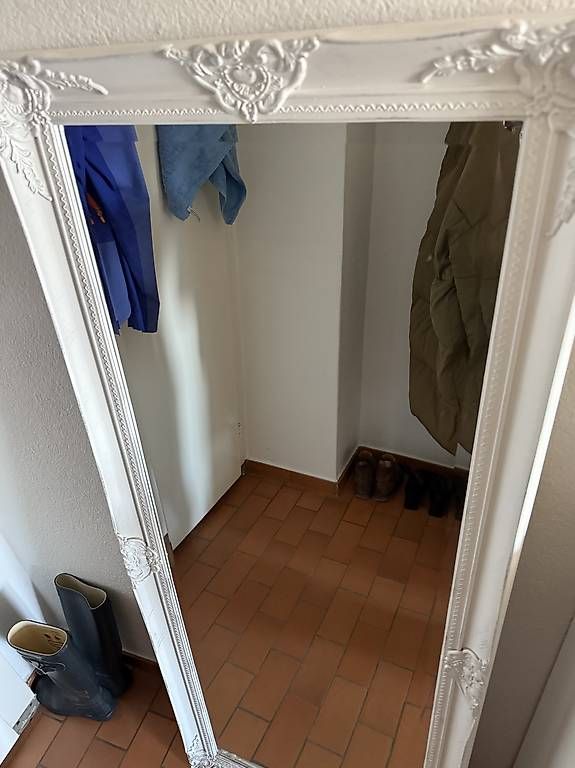 Specchi: Spiegel weiss mit Stuckrahmen – Usato da Zürich venduto da Angela_Chloe 2