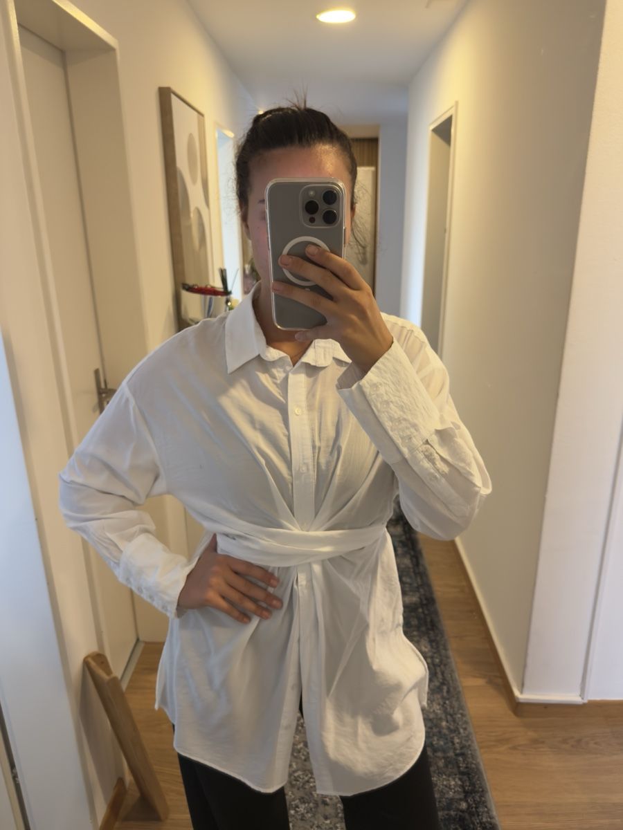 H&M Camicette: H&M Hemd Weiss Damen – Usato da Niederhasli venduto da elm_7pyv 1