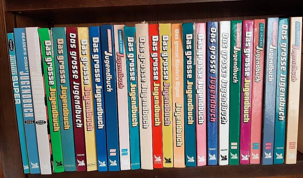Libri: Das grosse Jugendbuch 25Stücke – Usato da Hasle LU venduto da LovelyKangaroos